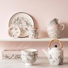 Set Of 6 Porcelain Cups With Floral Motifs Maisons Du Monde Maison Du Monde Motif Floral Soldes Maison Du Monde