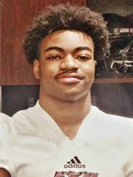 Wisconsin 2022 Football Commits