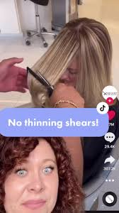 PSA Get some layers instead ❤️ #curlyhair #hairtok #curlycut #thinningshears