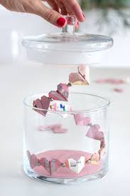 Vor ein paar wochen hat eine sehr gute freundin von uns geheiratet. Drei Wunderschone Diy Geldgeschenke Zur Hochzeit Hochzeitsgeldgeschenke Geldgeschenke Hochzeit Hochzeit Geschenk Geld
