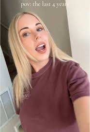 Courtney Groves's Instagram, Twitter & Facebook