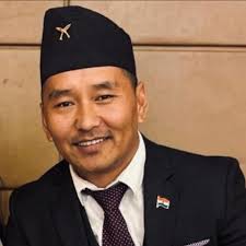 The Son of Greatest Villain wants to become Hero Rinzing Denzongpa, the son  of all time favorite villain of Bollywood Danny Denzongpa from Sikkim has  said that he will play a lead