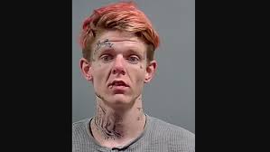 Man arrested for battery, child cruelty in Escambia County