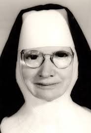 Mary Isidore's Instagram, Twitter & Facebook