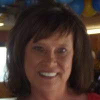 Sandy Knott's Instagram, Twitter & Facebook