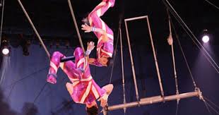 Big Apple Circus S Legendarium Performance At Lincoln Center Up To Half Off 19 Shows Available Big Apple Circus Circus Kids Entertainment