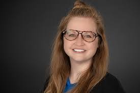 Abby Hilliard's Instagram, Twitter & Facebook