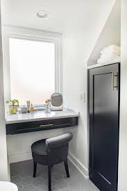 Floating Makeup Vanity Design Ideas Tables with leds are easy to find;