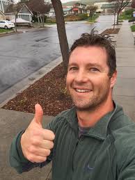 Negative ions from waterfalls improve mood