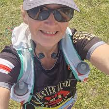 I forgot how much I like my early morning headtorch runs. Just gone 5am, no  one around and actually pleasantly warm. All good training for #GBUltras  #G2E 😁 #gbultrasleadambassador #GBRaceTracker #ultrarunnermagazine