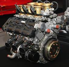 The Carburetors Are Manufactured In Different Sizes And Configurations The Two Different Types Of Carburetors Are Fixed Ventur Engineering Race Engines Yamaha