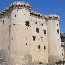 Ports of the world with ais ship tracking, maps and more in the fleetmon port database Chateau De Tarascon Castle