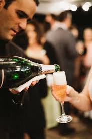 Classic Romance in San Sebastián: Meredith & Ben