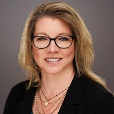 Rebecca Hoppe's Instagram, Twitter & Facebook