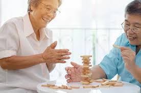 Preschool introduces kids to many new subjects and skills, but games like these keep kids from feeling overwhelmed. 15 Traditional Old School Games To Play With Your Grandparents Homage