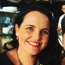 monique pollock (@clubcooloola)