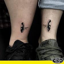 Tatuajes Para Parejas Disenos Y Significados Originales Tatuajes De Parejas Disenos De Tatuaje Para Parejas Tatuajes Divertidos
