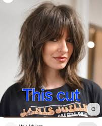 Who is a good hair stylist in Warren, Michigan?