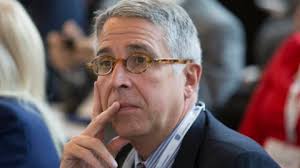 Tim, la vendita della rete è più vicina malgrado l'attacco della  speculazione: può bastare un Cda per il Sì a KKR