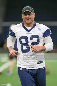 Dallas Cowboys Tight End Jason Witten Runs Off The Field During The Dallas Cowboys Dallas Cowboys Players Jason Witten