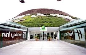 At holiday inn® we believe the joy of travel is for everyone. Die 10 Besten Holiday Inn Hotels In Italien Booking Com