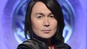 О себе он рассказывал, что его отец работал экономистом, а мама была. Dardo Kusto Pokonchil S Soboj V Moskve Izvestno Li Ego Nastoyashee Imya Kto On Po Nacionalnosti