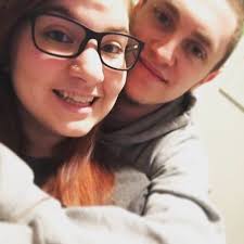 Amanda Welcome (@AmandaWelcome)