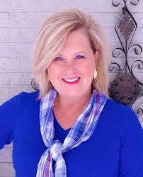 DRESS THE SHAPE YOU HAVE