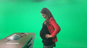 Astra deutschland ein unternehmen stellt sich. Hessenschau Unsere Moderatorin Sarah Dippel Sagt