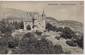 Chateau De Beaurevoir Auvergne Rhone Alpes France French Chateau Auvergne Castle