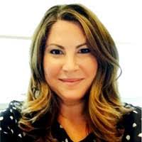 Sarah Nolan's Instagram, Twitter & Facebook