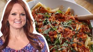 It's all about work, food and fun on the pioneer woman's ranch where she's cooking up a fabulous spicy cajun chicken pasta lunch for her hungry kids. The Pioneer Woman S Top 10 Recipes Of All Time The Pioneer Woman Food Network Youtube