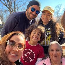 Fundraiser for Vanessa Guevara by Gabriela Mia Guevara : Support the  Dickson Family after the loss of Mario