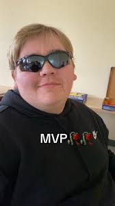 Hunter (@xfreshman_hunterx)