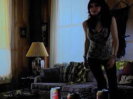 Alexandra anna daddario (n.nueva york; Heather Alexandra Daddario Nude Camisole Worn In Texas Chainsaw 3d 1846531402