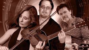 Ketil stokkan (64) trodde han var ferdig med melodi grand prix for godt. Ketil Stokkan Med Hjelpere Pa Retrokafeen Folkebladet