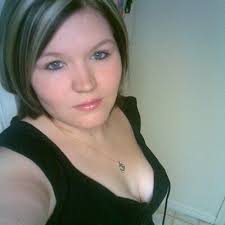 brandi ritchie (@pinkydinkywinky)