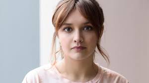 This list of hollywood actresses can be extended. Download 1920x1080 Wallpaper Olivia Cooke Beautiful Brunette Full Hd Hd Hollywood Actress Wallpaper Most Beautiful Hollywood Actress Hollywood Actress Pics