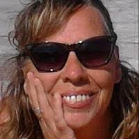 Claudia Kroll's Instagram, Twitter & Facebook