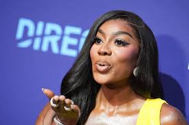 When Calls the Heart' Alum Daniel Lissing to Star in New 2023 Christmas  Movie