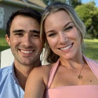 Ashlyn Lowe's Instagram, Twitter & Facebook