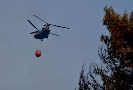 Όπως μετέδωσε το κεντρικό δελτίο του open, η παραίτηση σχετίζεται με το πώς επιχείρησαν τα στρατιωτικά ελικόπτερα σινούκ στην κατάσβεση των πυρκαγιών. Gngrsxjci1r76m
