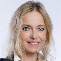 80+ profilů „Moore“