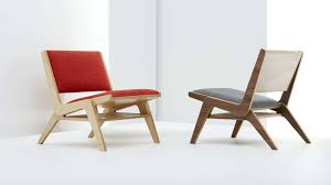 The inside weather sofa sports a minimalistic approach to design. Usonia Furniture By The Frank Lloyd Wright Foundation And Inside Weather Dwell
