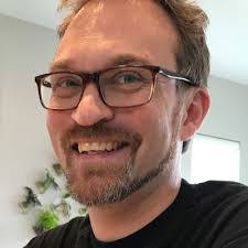 Darren Givens's Instagram, Twitter & Facebook