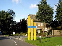 In 2019, 17,001 people lived there. Nederweert Plaatsengids Nl