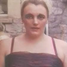 Tracey Bolton's Instagram, Twitter & Facebook