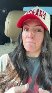 Brianna Kohler's Instagram, Twitter & Facebook