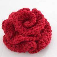 Over 100 free crocheted flowers patterns. 15 Free Knitted Flower Patterns Ideas Knitted Flower Pattern Knitted Flowers Flower Patterns