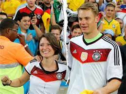 The latest tweets from @manuel_neuer manuel neuer is a german goalkeeper and the captain of the german national football team and fc bayern munchen in the bundesliga. Bayern Germany On Twitter Manuel Neuer S Ex Gf Kathrin Gilch To Tz I Had No Idea That Manuel Was Getting Married I Have No Contact And It Doesn T Hurt Me Anymore